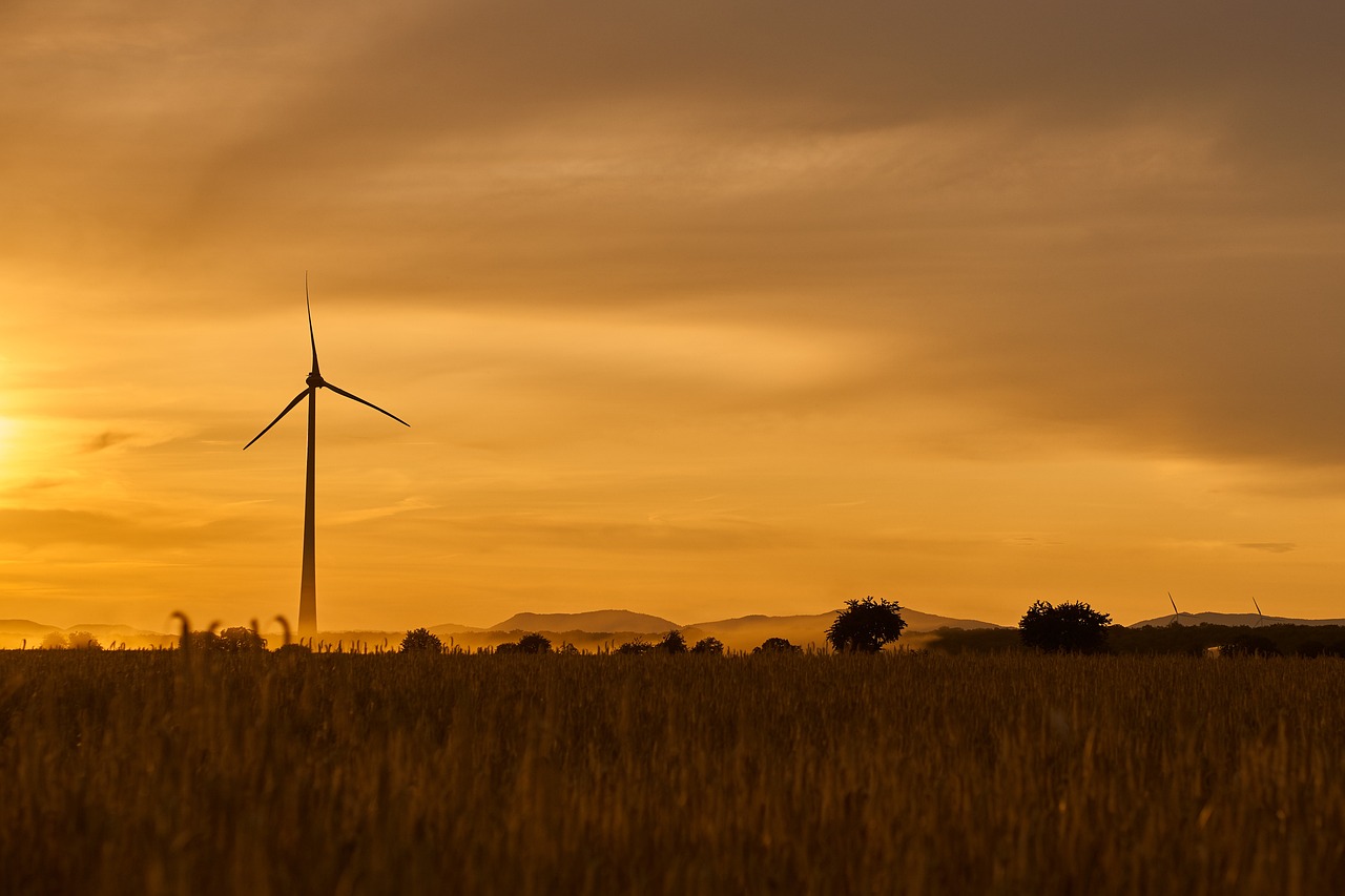 découvrez l'énergie éolienne, une source d'énergie renouvelable et durable qui utilise la force du vent pour produire de l'électricité. informez-vous sur ses avantages environnementaux, son fonctionnement et son rôle essentiel dans la transition énergétique.