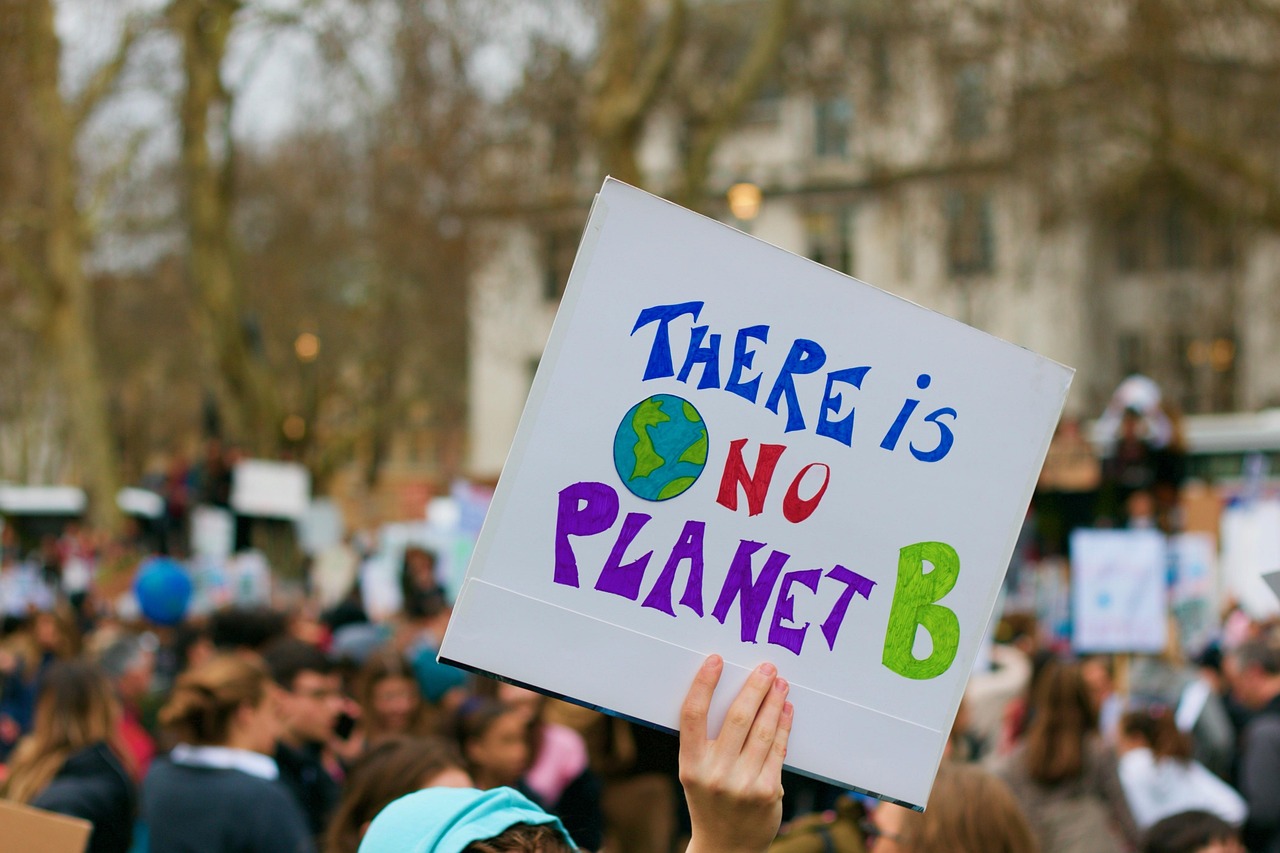 découvrez l'importance du suivi climatique pour mieux comprendre les changements environnementaux. explorez les outils et technologies utilisés pour monitorer le climat et leur impact sur notre avenir.
