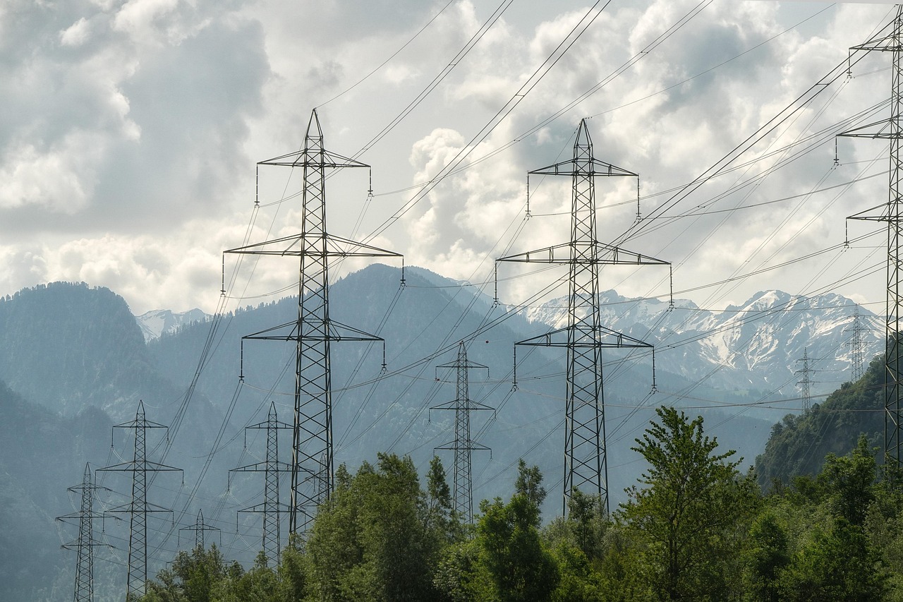découvrez comment la transition énergétique transforme notre rapport à l'énergie en favorisant les sources renouvelables, l'efficacité énergétique et l'innovation durable pour un avenir plus vert.