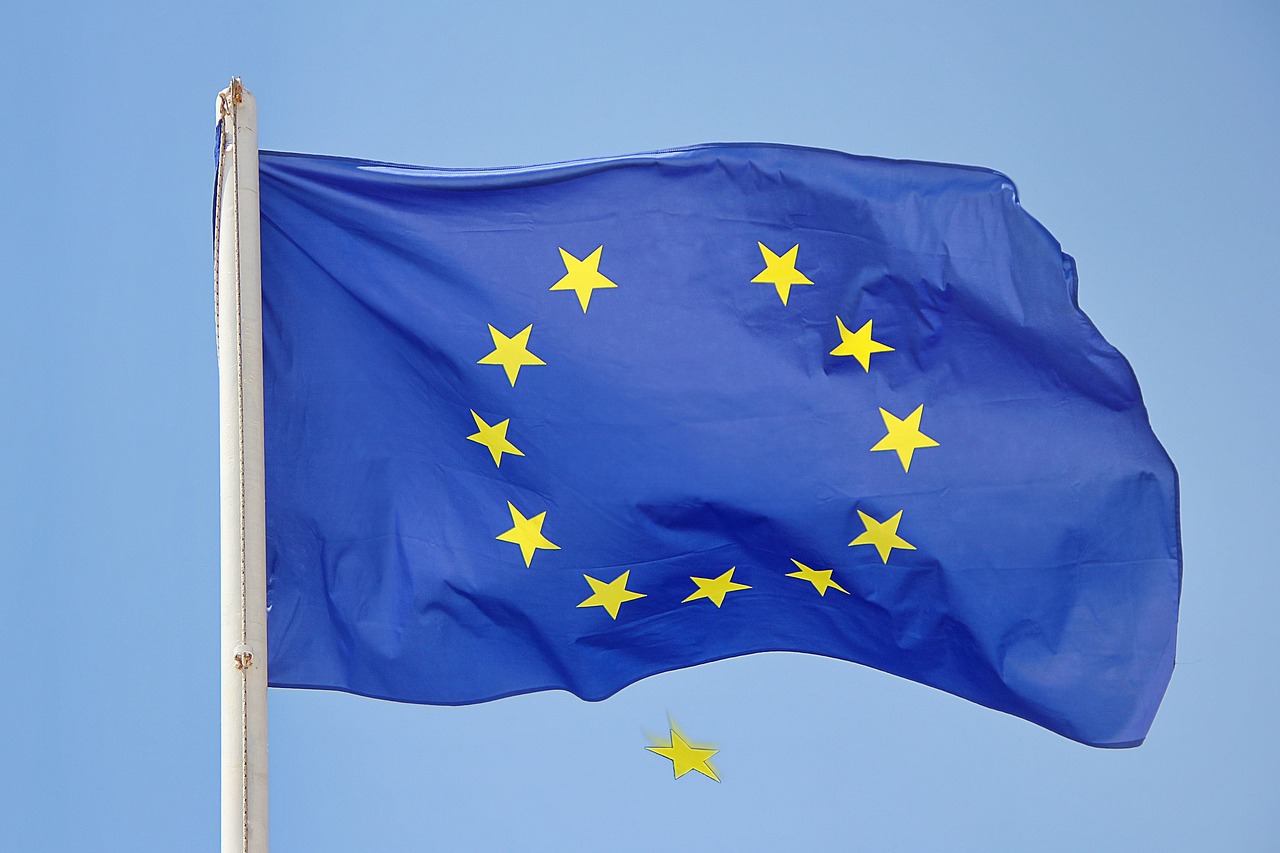 Évolution de la Politique Environnementale de l’UE : Un Parcours de l’Insignifiance à une Implication Totale