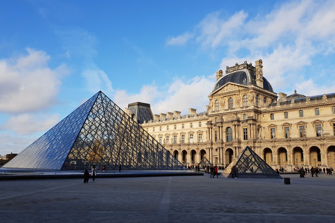 découvrez l'accord de paris, un engagement international visant à lutter contre le changement climatique en limitant le réchauffement planétaire. comprenez ses enjeux, ses objectifs et son impact sur les politiques environnementales mondiales.