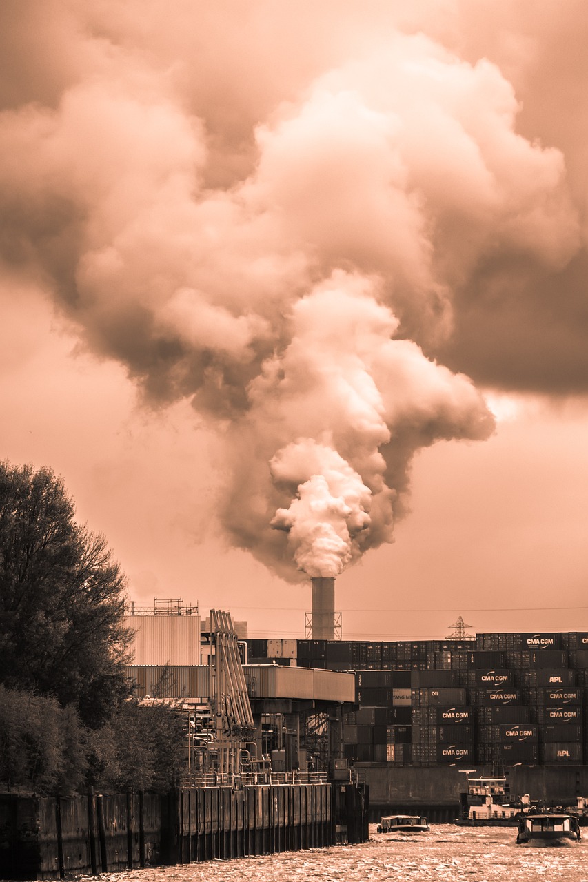 découvrez l'impact de la pollution de l'air sur notre santé et notre environnement. apprenez des stratégies pour réduire les émissions et améliorer la qualité de l'air que nous respirons chaque jour.