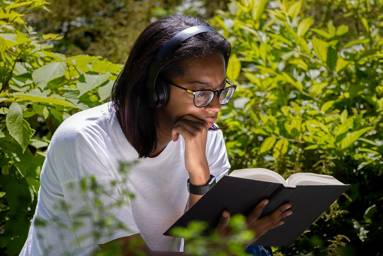 découvrez l'importance de l'éducation climatique pour sensibiliser les générations futures aux enjeux environnementaux. apprenez comment intégrer des pratiques durables et responsables dans l'enseignement afin de lutter contre le changement climatique.