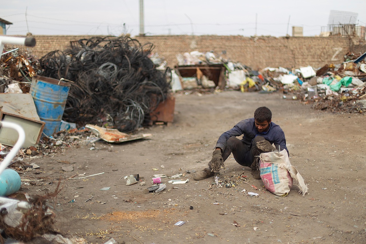 découvrez des solutions innovantes pour une gestion efficace des déchets. optimisez le tri, le recyclage et la réduction des déchets pour un environnement plus sain et durable.