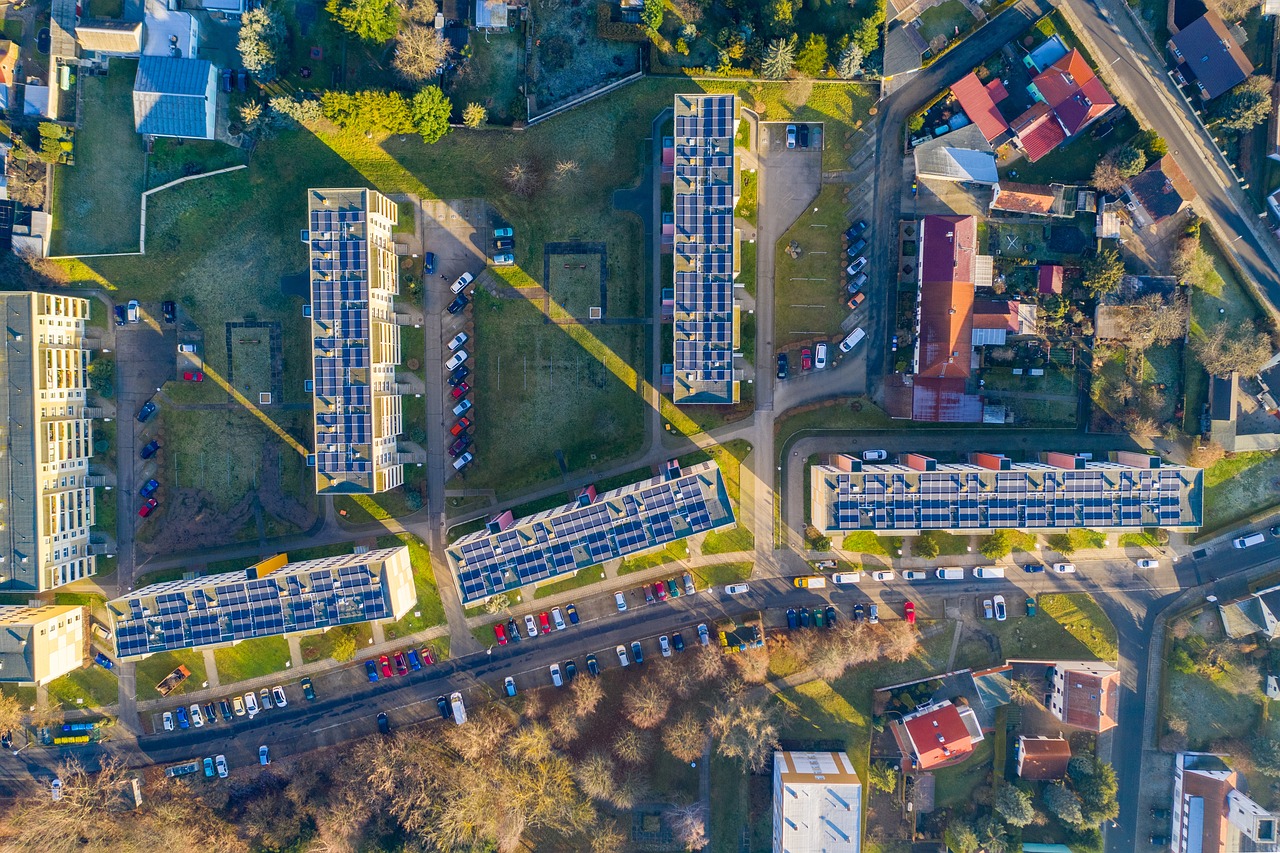 découvrez les enjeux et solutions de la transition climatique, un processus essentiel pour préserver notre planète. apprenez comment agir pour un avenir durable et réduire votre empreinte carbone.