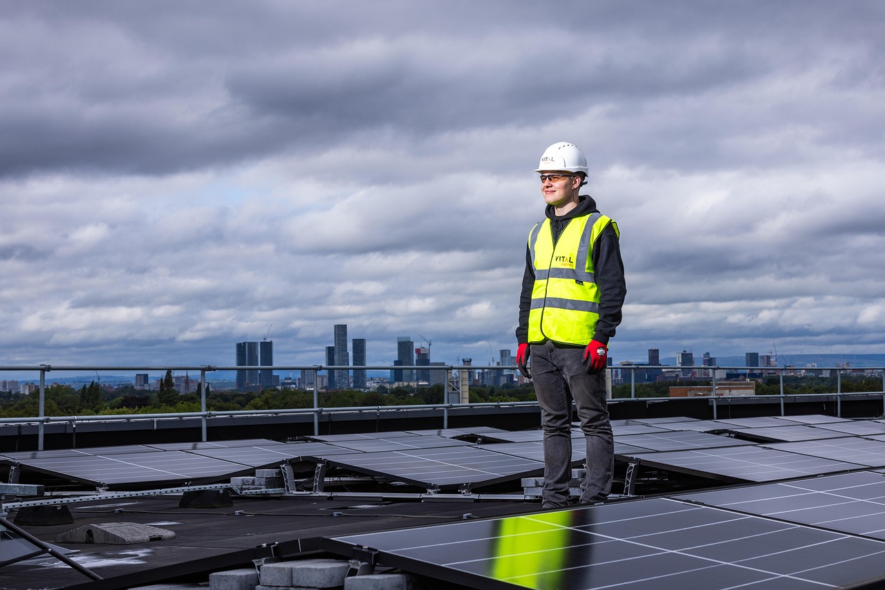 découvrez les énergies renouvelables, une solution durable pour l'avenir. explorez les différentes sources d'énergie propre comme l'énergie solaire, éolienne et hydraulique, et apprenez comment elles contribuent à la réduction des émissions de carbone tout en préservant notre planète.