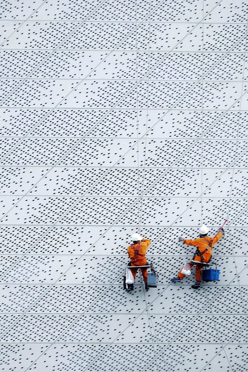 découvrez comment évaluer les risques efficacement pour protéger votre entreprise. notre guide complet sur l'évaluation des risques vous aidera à identifier, analyser et gérer les menaces potentielles, assurant ainsi la sécurité et la pérennité de vos projets.