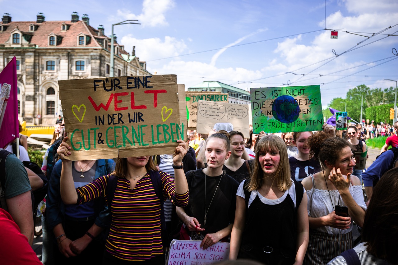 découvrez les enjeux actuels du climat, ses impacts sur notre planète et les solutions pour lutter contre le changement climatique. informez-vous sur les dernières actualités et actions pour un avenir durable.