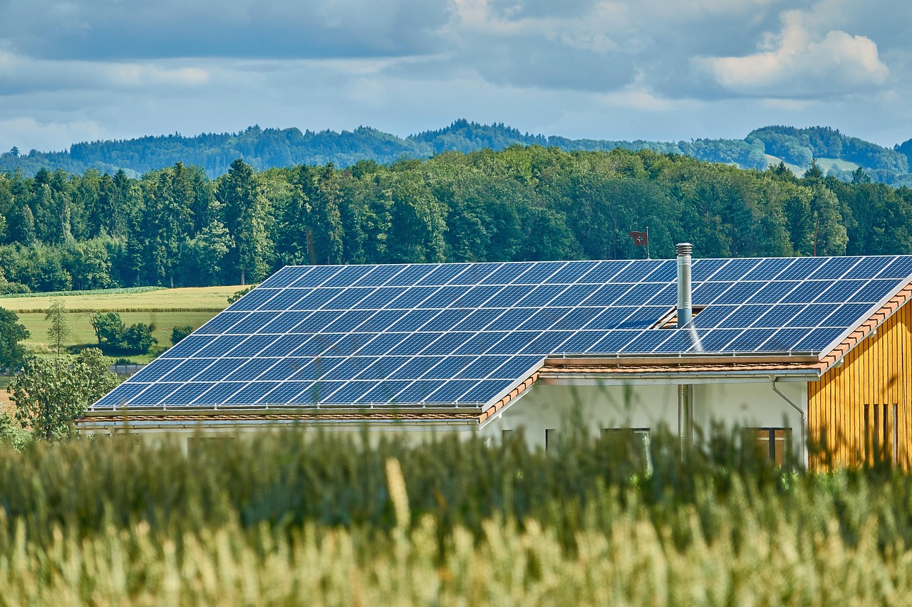 découvrez la climatologie solaire : étude des variations de l'activité solaire et de leurs effets sur le climat terrestre, l'énergie et l'environnement. comprenez l'influence du soleil sur notre planète.