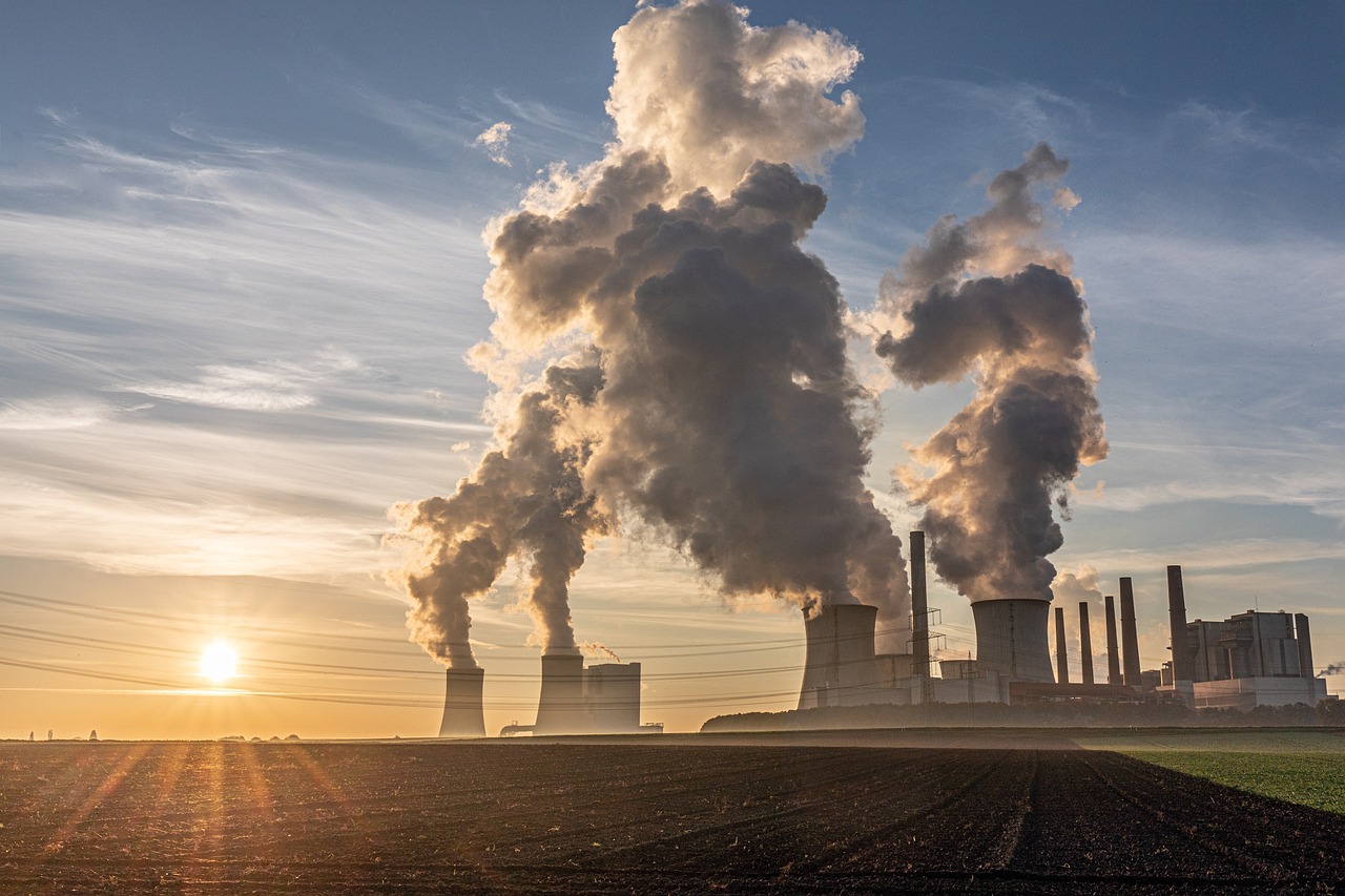 découvrez ce que sont les gaz à effet de serre, leurs sources principales et leur impact sur le réchauffement climatique. comprenez pourquoi il est essentiel de réduire ces émissions pour protéger notre planète.
