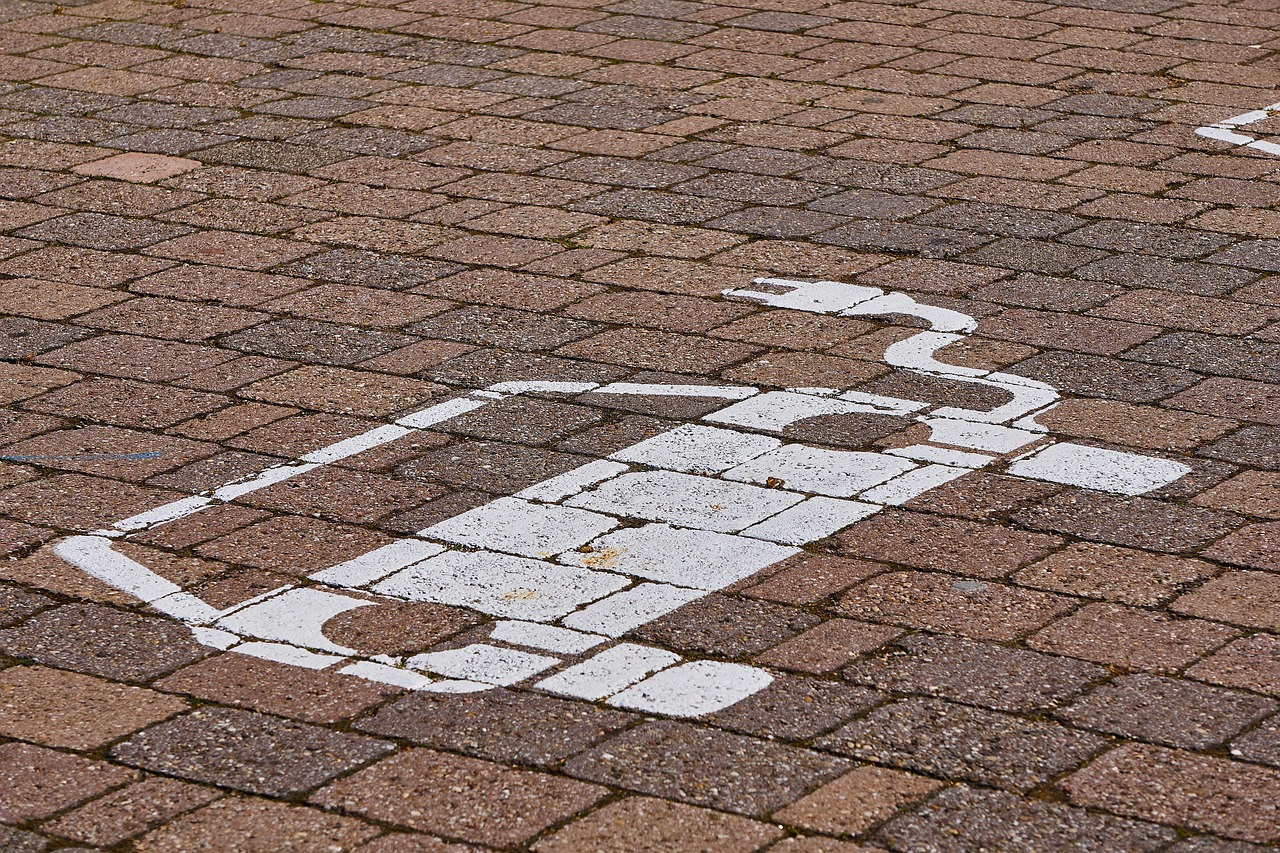 découvrez tout sur la voiture électrique : avantages, fonctionnement, modèles populaires et impact écologique pour une mobilité durable.